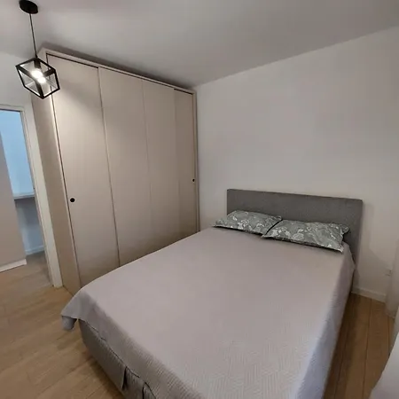 Cu 2 Dormitoare דירה